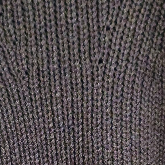 SEARS---GRAY SHORT SLEEVE SWEATER - Picture 3 of 3